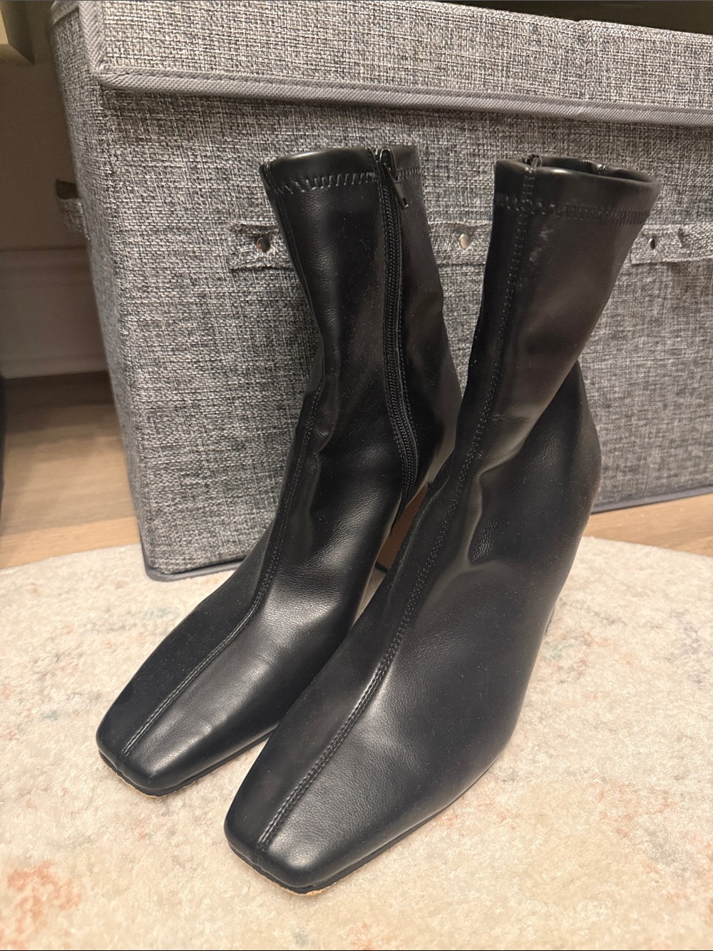 Steve Madden High Heeled Mid Boot